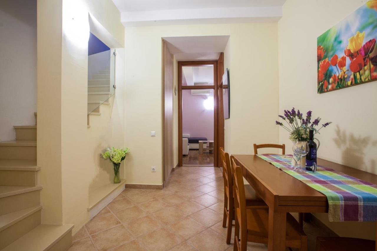 Apartments Lovic 로크바 로고즈니차 외부 사진